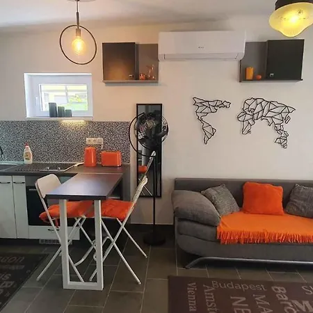 In Siofok-sosto/balaton 38178 Apartmán