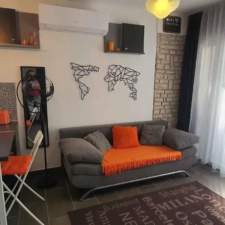 In Siofok-sosto/balaton 38178 Apartment *